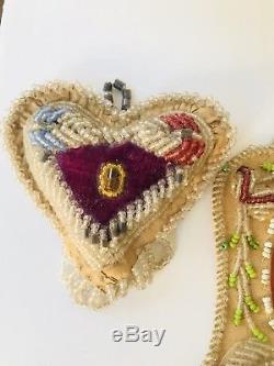 ANTIQUE c1900 NATIVE AMERICAN INDIAN BEADED WHIMSEY FRAME SHOE HEART PIN CUSHION