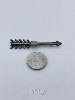 Antique Navajo Sterling Silver Hand Made Arrow Green Turquoise Pin