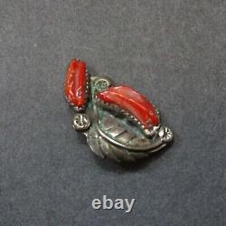 EXQUISITE Vintage ZUNI Sterling Silver OLD RED MEDITERRANEAN CORAL PIN/BROOCH