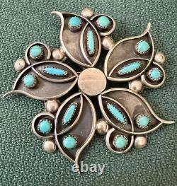 Exceptionally Lovely Zuni Silver Native American Turquoise Signed Vintage Brooch
