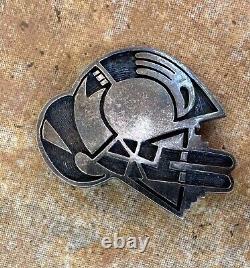 Gorgeous Vintage Hopi Brooch/Pin Sterling Silver Overlay Figural Design