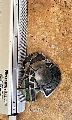 Gorgeous Vintage Hopi Brooch/Pin Sterling Silver Overlay Figural Design