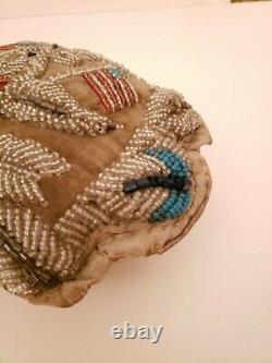 Large Antique Eastern Woodlands Native American Iroquois Beaded Pin Cushion