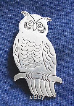 NATIVE AMERICAN STERLING Silver Stamped Vintage OWL PIN