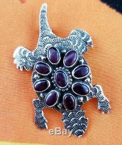 NAVAJO Handmade Sterling Silver and RARE Purple Spiny Oyster Horned Lizard Pin