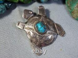 NAVAJO Natural LONE MOUNTAIN TURQUOISE STERLING Silver Working TURTLE Pin