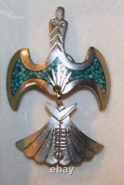 NAVAJO TOMMY SINGER SIGNED Tc TURQUOISE STERLING SILVER PEYOTE BIRD LAPEL PIN