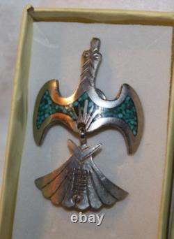 NAVAJO TOMMY SINGER SIGNED Tc TURQUOISE STERLING SILVER PEYOTE BIRD LAPEL PIN