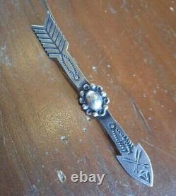 Native American IH Coin Silver Repousse Large Arrow Brooch/ Pin