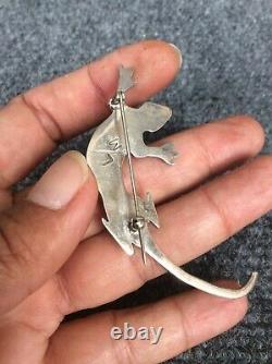 Native American Navajo LM sterling Silver spiny oyster lizard pin brooch