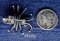 Native American Turquoise Silver Bug Pin 6 Twisted Wire Legs