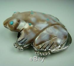 Native American Zuni Sterling Silver & Mather Of Pearl Frog Pin Brooch Pendant