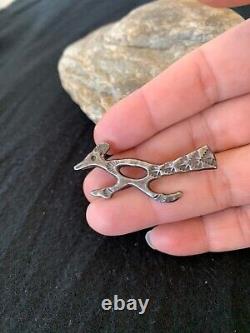 Native Road Runner Navajo Sterling Silver Stamped Old Pawn Pin Brooch 4104