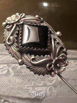 Navajo Peterson Johnson Stick Pin Sterling And Onyx
