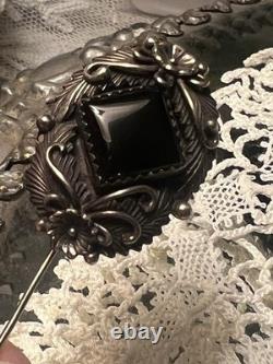 Navajo Peterson Johnson Stick Pin Sterling And Onyx
