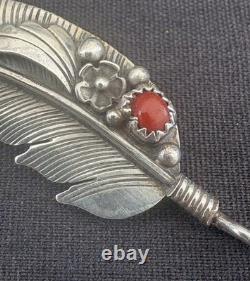 Navajo Sterling Silver & Coral Pin(Pendant)