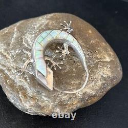 Navajo White Opal Lizard Pin Pendant Inlay Gecko Sterling Silver 14334