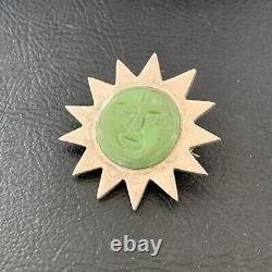 OLD PAWN NAVAJO GREEN GASPEITE Sunface STERLING SILVER PIN PENDANT 12132