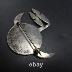 POWERFUL Signed Vintage NAVAJO Sterling Silver HORNED MOON Face PIN BROOCH