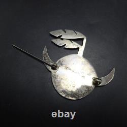 POWERFUL Signed Vintage NAVAJO Sterling Silver HORNED MOON Face PIN BROOCH