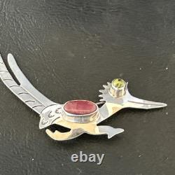 Road Runner Spiny Peridot Navajo Sterling Silver Stamped Pin Brooch 3 19089