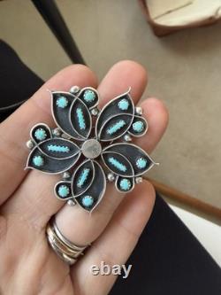 SIGNED Zuni Sterling Silver Turquoise needlepoint Flower Pendant Brooch ZCCA