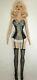 Tonner Doll # 16 Pin-up Basic Dresses Up Doll Second Hand Doll