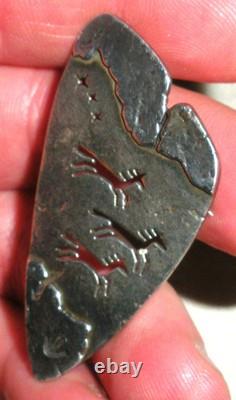 VINTAGE NAVAJO GALLOPING HORSES & PETROGLYPH HAND STERLING SILVER PIN vafo