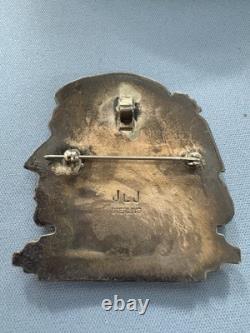 VINTAGE Signed NATIVE AMERICAN INDIAN FACE PIN / PENDANT OVERLAY