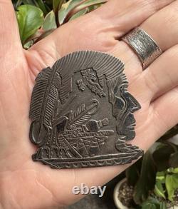 VINTAGE Signed NATIVE AMERICAN INDIAN FACE PIN / PENDANT OVERLAY