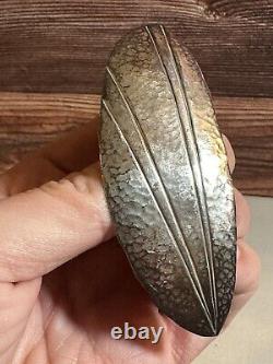 Vintage Native Abstract Leaf 925 Sterling Silver Pin Brooch with Patina Hammered