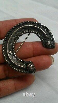 Vintage Native American Navajo Fred Harvey Era sterling stamp pin brooch