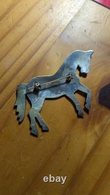Vintage Native American Navajo sterling silver horse brooch pin