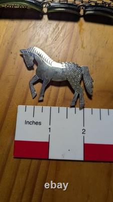 Vintage Native American Navajo sterling silver horse brooch pin