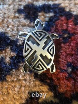 Vintage Native American Navajo turtle pin brooch jewelry marked JR Silversmiths
