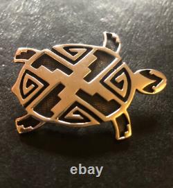 Vintage Native American Navajo turtle pin brooch jewelry marked JR Silversmiths
