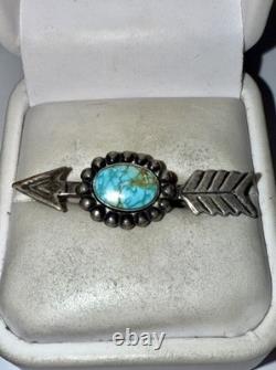 Vintage Native American Solid Sterling Silver Natural Turquoise Arrow Pin