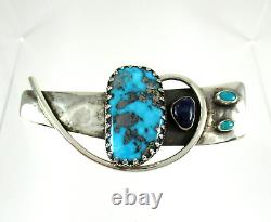 Vintage Navajo Artisan. 925 Sterling Silver Turquoise Brooch Pin Signed SS