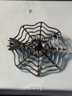Vintage Navajo Indian Silver & Turquoise Spider & Fly On Web Pin Brooch