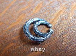 Vintage Navajo Naja Arrow Stamped Sterling Silver Pin Brooch
