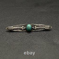 Vintage Navajo Turquoise Double Arrows Hand Stamped Silver Brooch Pin