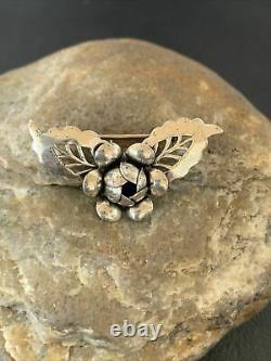 Vintage Old Pawn Navajo Sterling Silver Flower Leaf Pin Brooch 1.65 1460