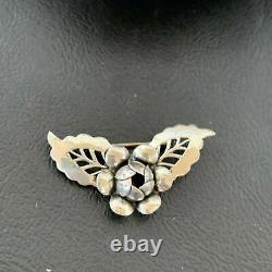 Vintage Old Pawn Navajo Sterling Silver Flower Leaf Pin Brooch 1.65 1460