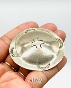 Vintage Signed Navajo Native American 925 Sterling Silver Round Brooch Pin