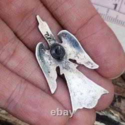 Vintage Signed Tommy Singer Navajo Peyote Bird Hat Pin Tie Tack Turquoise Chip