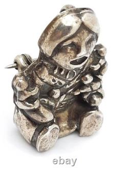 Vintage Sterling Silver Native American Pueblo Storyteller Woman Pendant Brooch