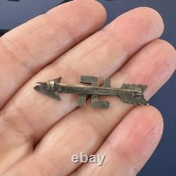 Vintage Sterling & Turquoise Applied Whirling Log Native Arrow Brooch Pin