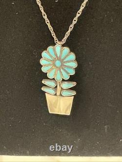 Vintage Zuni Sterling Turquoise Flower Pot Pendant/Pin Necklace 18 Signed
