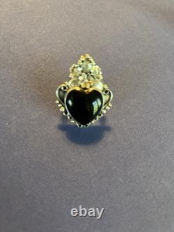 Vintage sterling silver Navajo Manygoats black onyx heart flowers pendant/pin