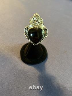 Vintage sterling silver Navajo Manygoats black onyx heart flowers pendant/pin